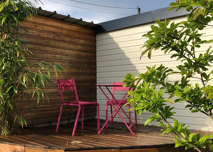 La Cabane De L\'Eglise